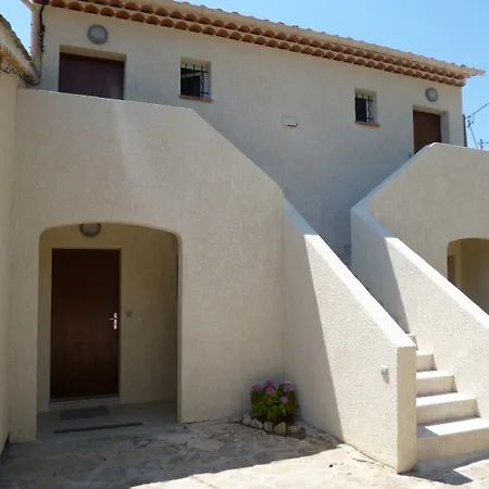 Πανσιόν La Bastide Des Pins