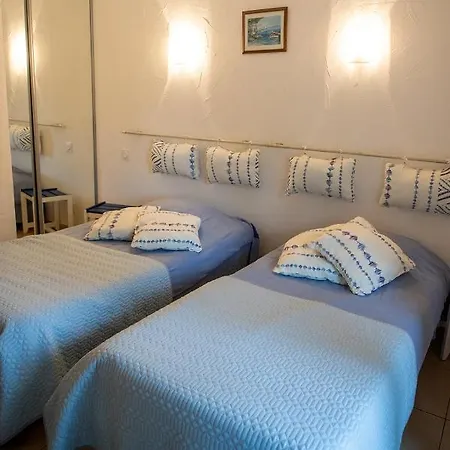 La Bastide Des Pins Bed & Breakfast Le Pradet