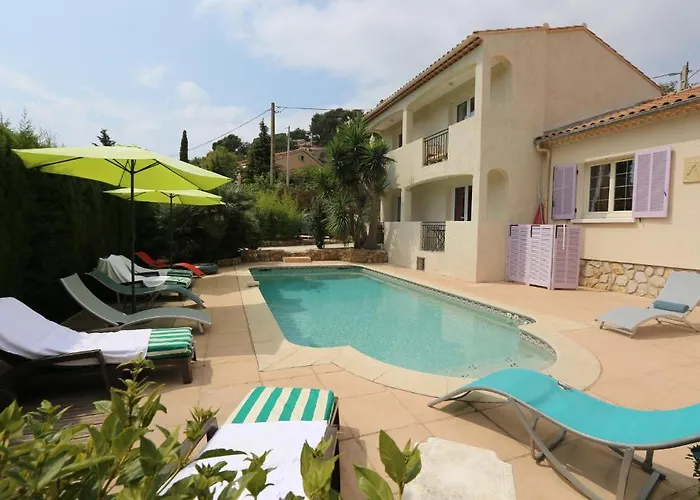 La Bastide Des Pins 3*
