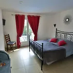 La Bastide Des Pins 3* Le Pradet
