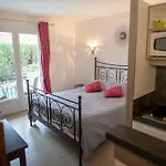 La Bastide Des Pins Le Pradet