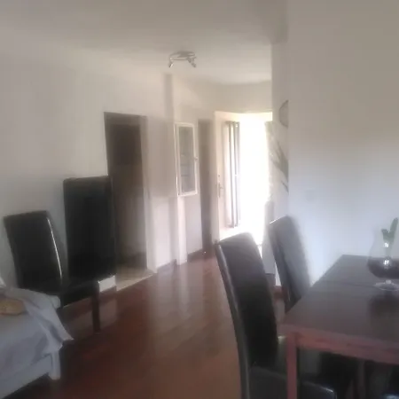 拉堡万销酒店 招待所