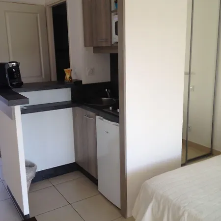 招待所 拉堡万销酒店 4*