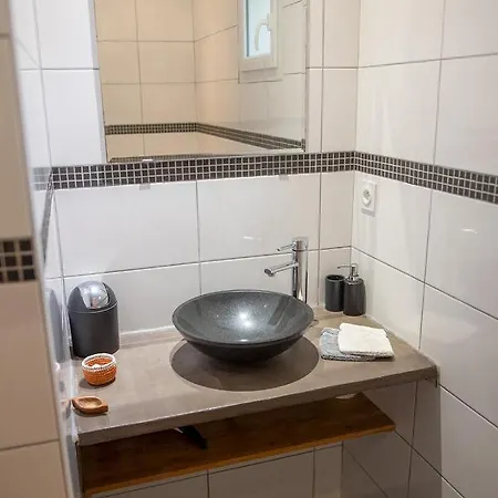 Πανσιόν La Bastide Des Pins