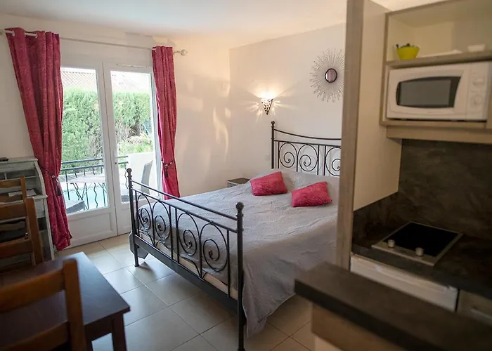 La Bastide Des Pins لو براديت
